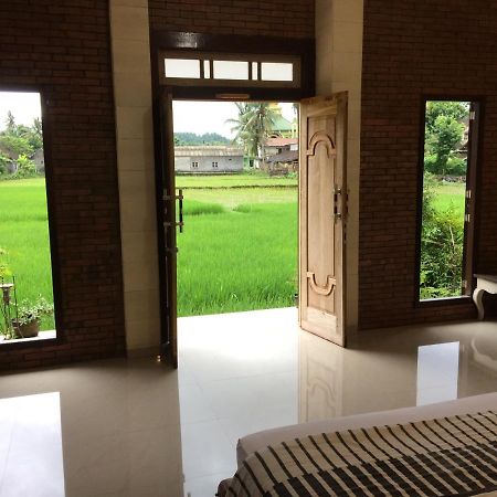 Lotus 2 Guest House Магеланг Экстерьер фото