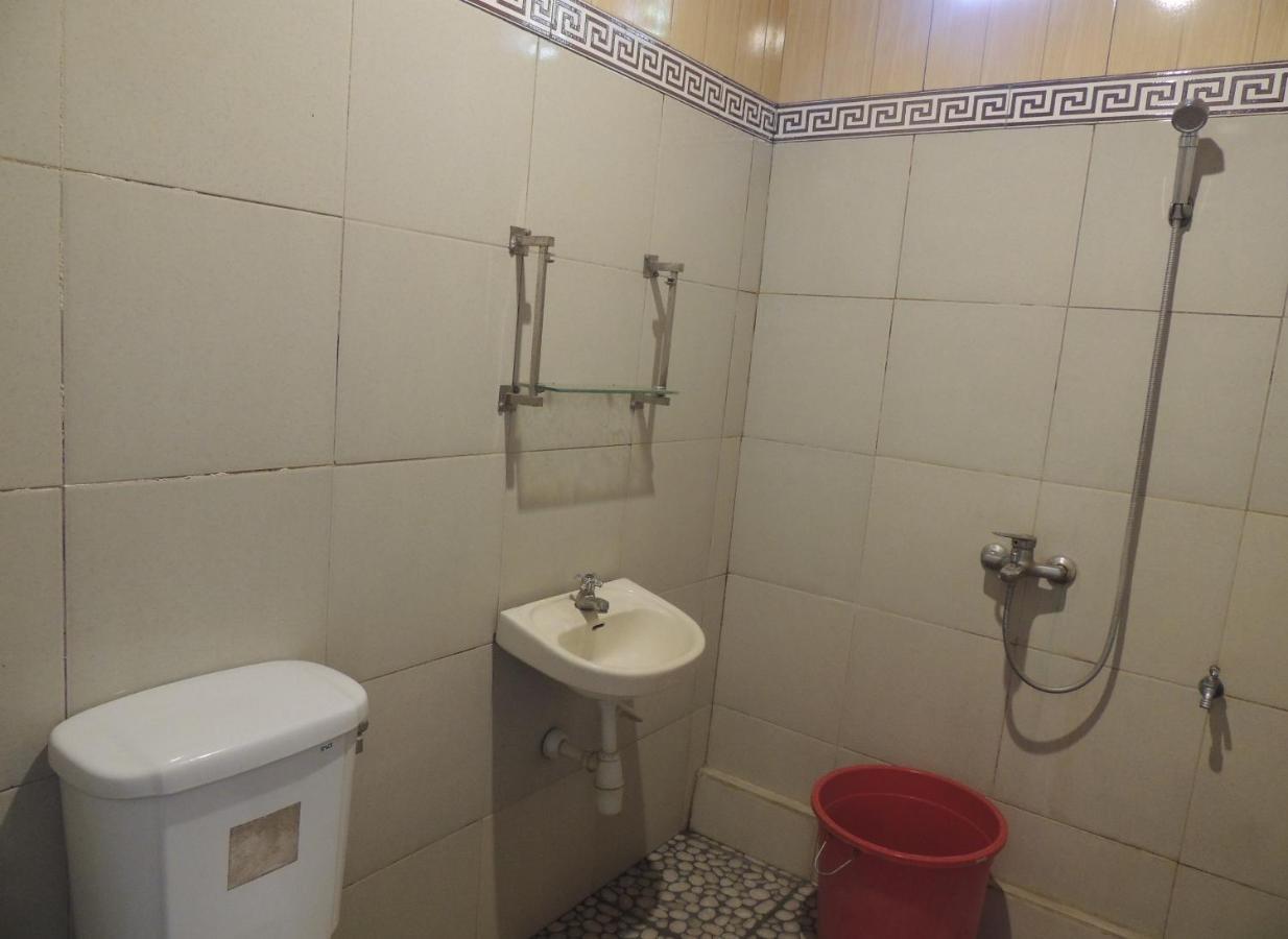 Lotus 2 Guest House Магеланг Экстерьер фото