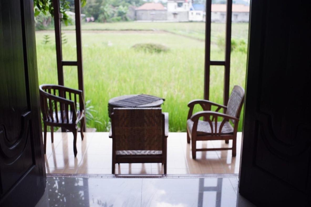 Lotus 2 Guest House Магеланг Экстерьер фото